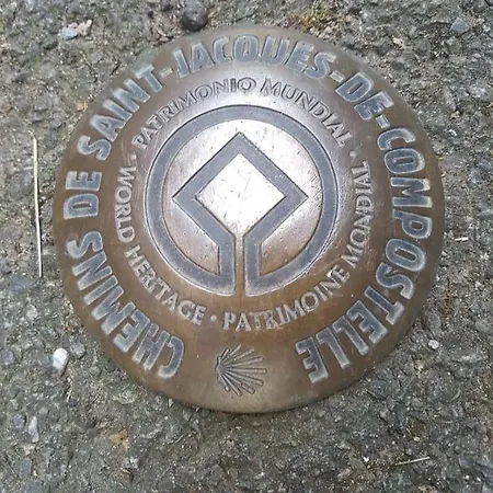 Aux Berges Du Panzió