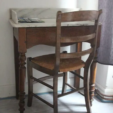 Bed & Breakfast Aux Berges Du *