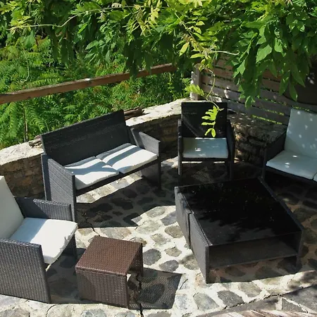Aux Berges Du Bed & Breakfast