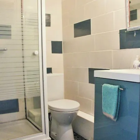 Aux Berges Du Bed & Breakfast Coubisou